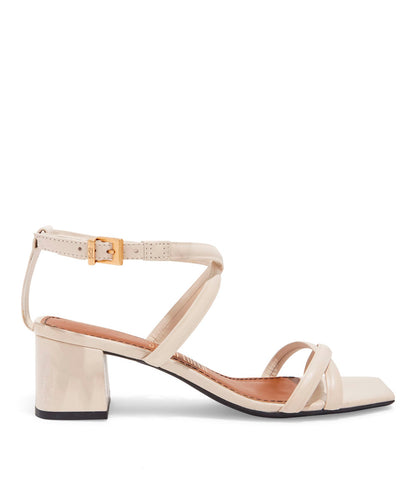 Sandália Santa Lolla Salto Bloco Baixo Tiras Cruzadas Off White