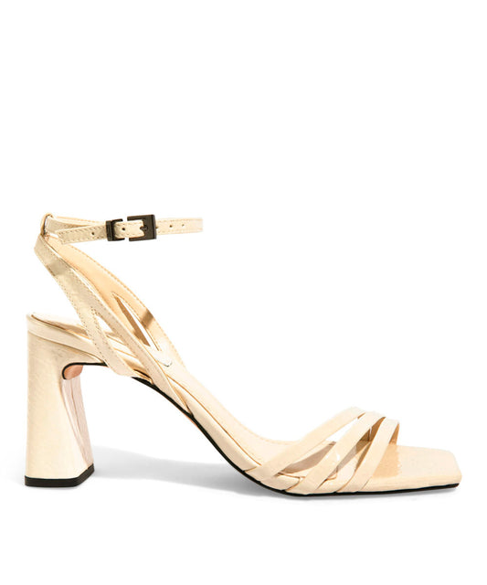 Sandália Santa Lolla Verniz Off White Salto Alto Grosso