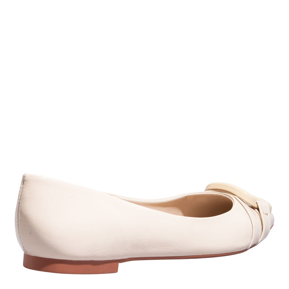 Sapatilha Off White Santa Lolla Verniz Bico Fino
