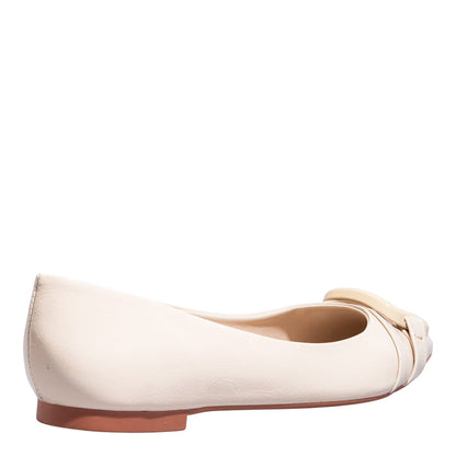 Sapatilha Off White Santa Lolla Verniz Bico Fino