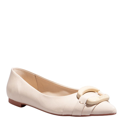 Sapatilha Off White Santa Lolla Verniz Bico Fino