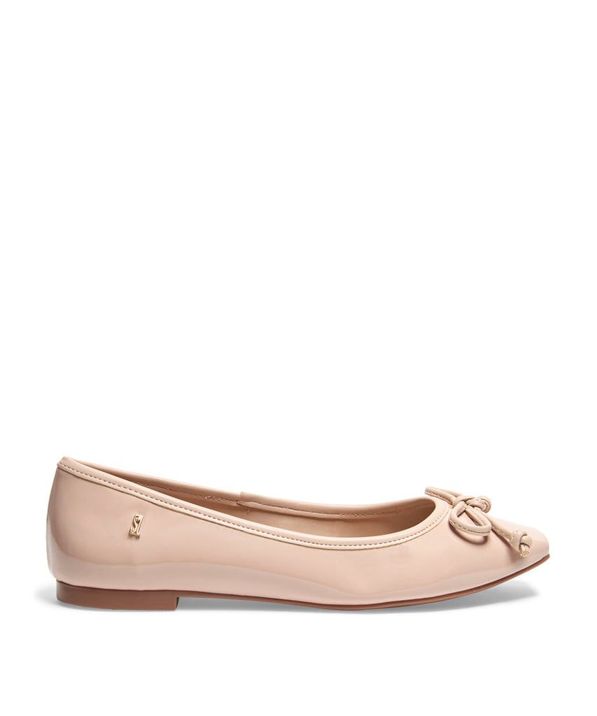 Sapatilha Santa Lolla Nude Verniz Bico Quadrado