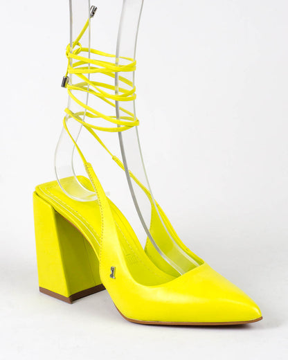 Scarpin Santa Lolla Lima Couro Amarração Salto Grosso