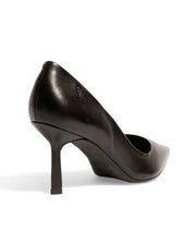 Scarpin Santa Lolla Preto Salto Fino Médio