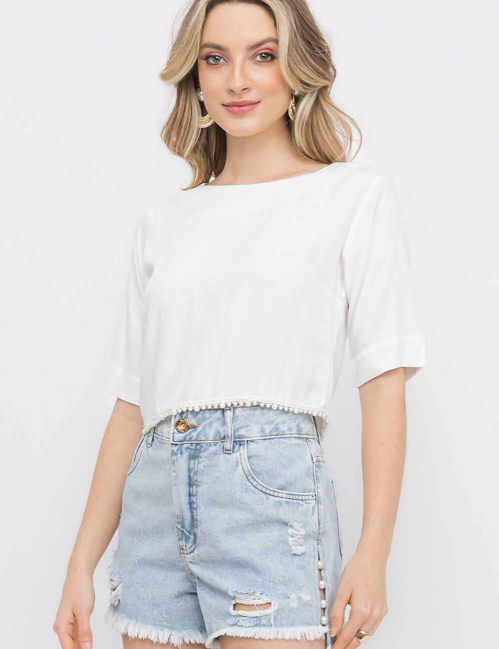 Short Jeans Claro Pérolas Laterais Frysaide