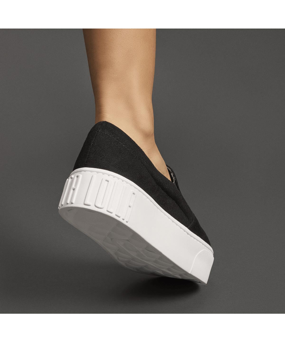 Slip On Santa Lolla Preto Suede Sola Alta