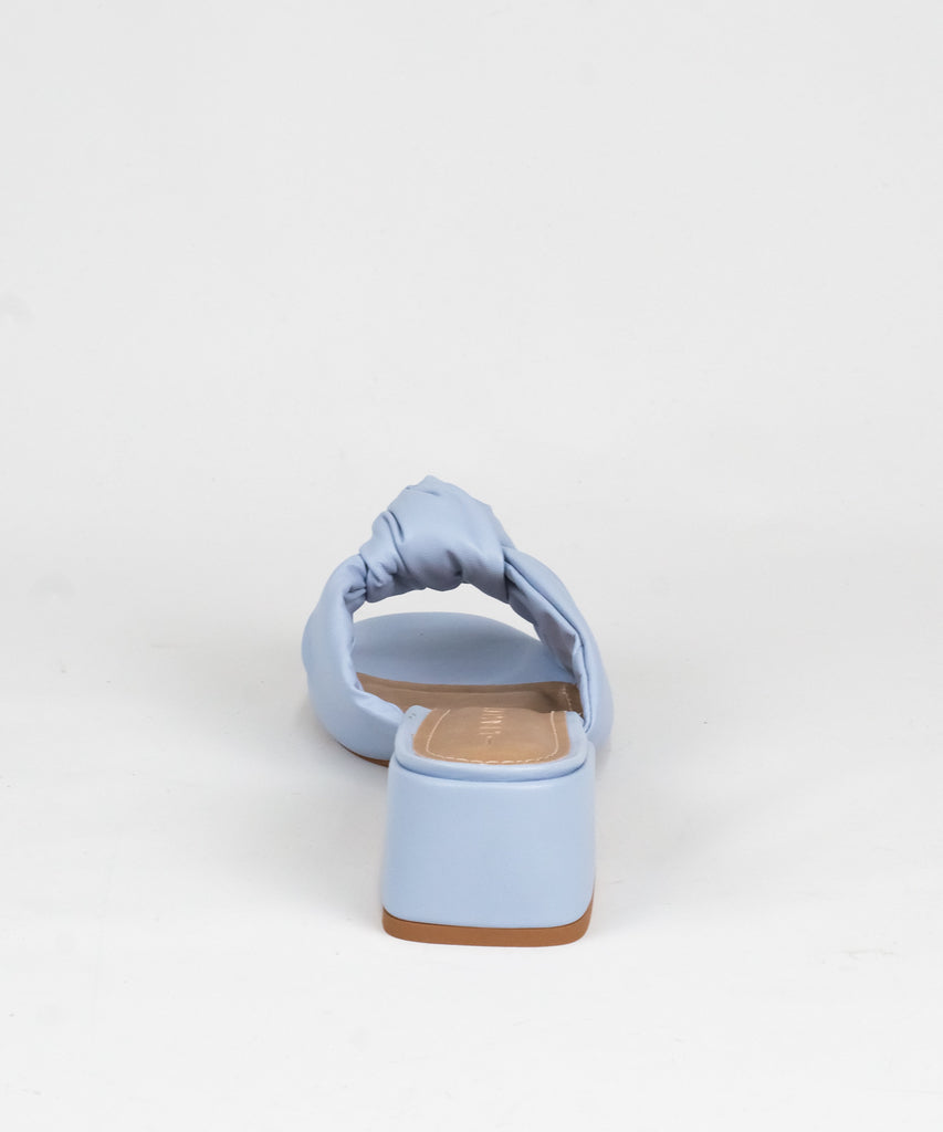 Tamanco Lia Line Azul Nó Salto Grosso - 2051.70368.1203.0039