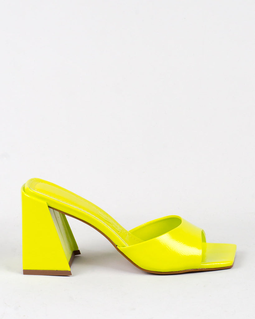 Tamanco Santa Lolla Lima Couro Salto Grosso