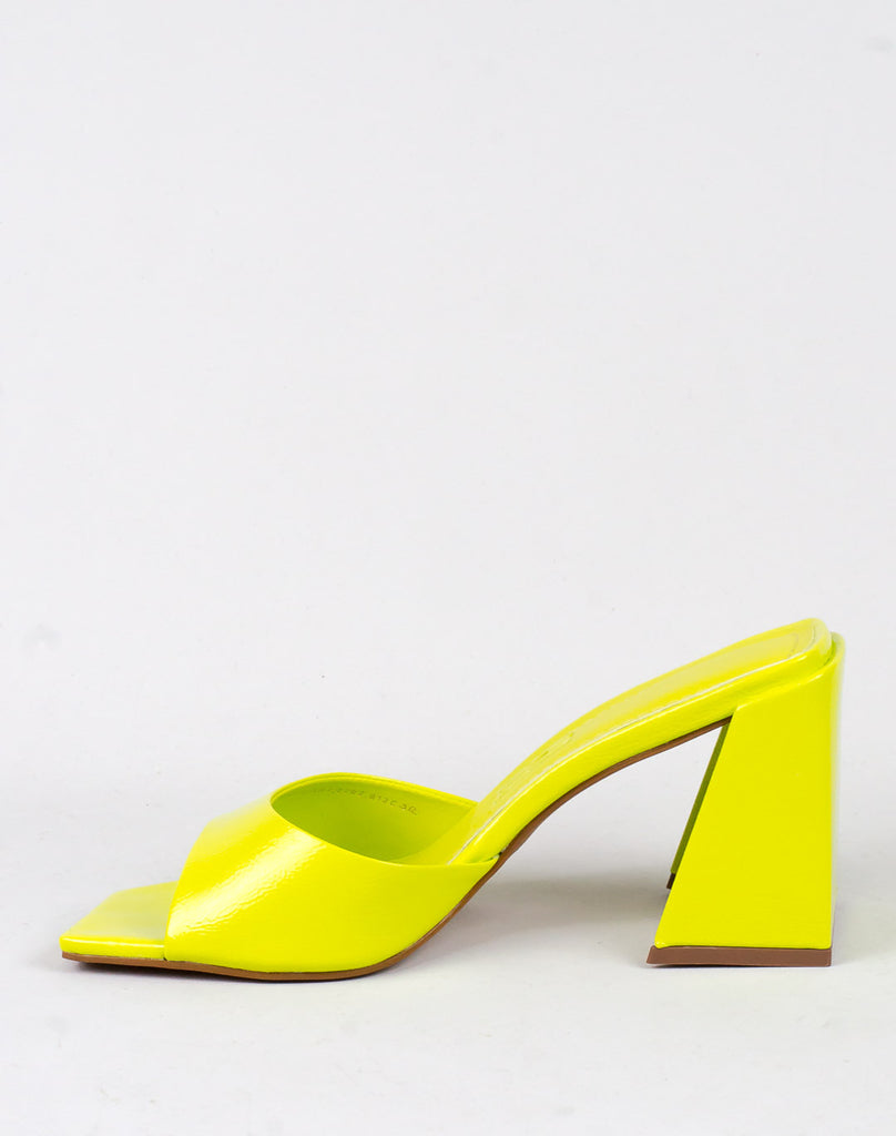 Tamanco Santa Lolla Lima Couro Salto Grosso