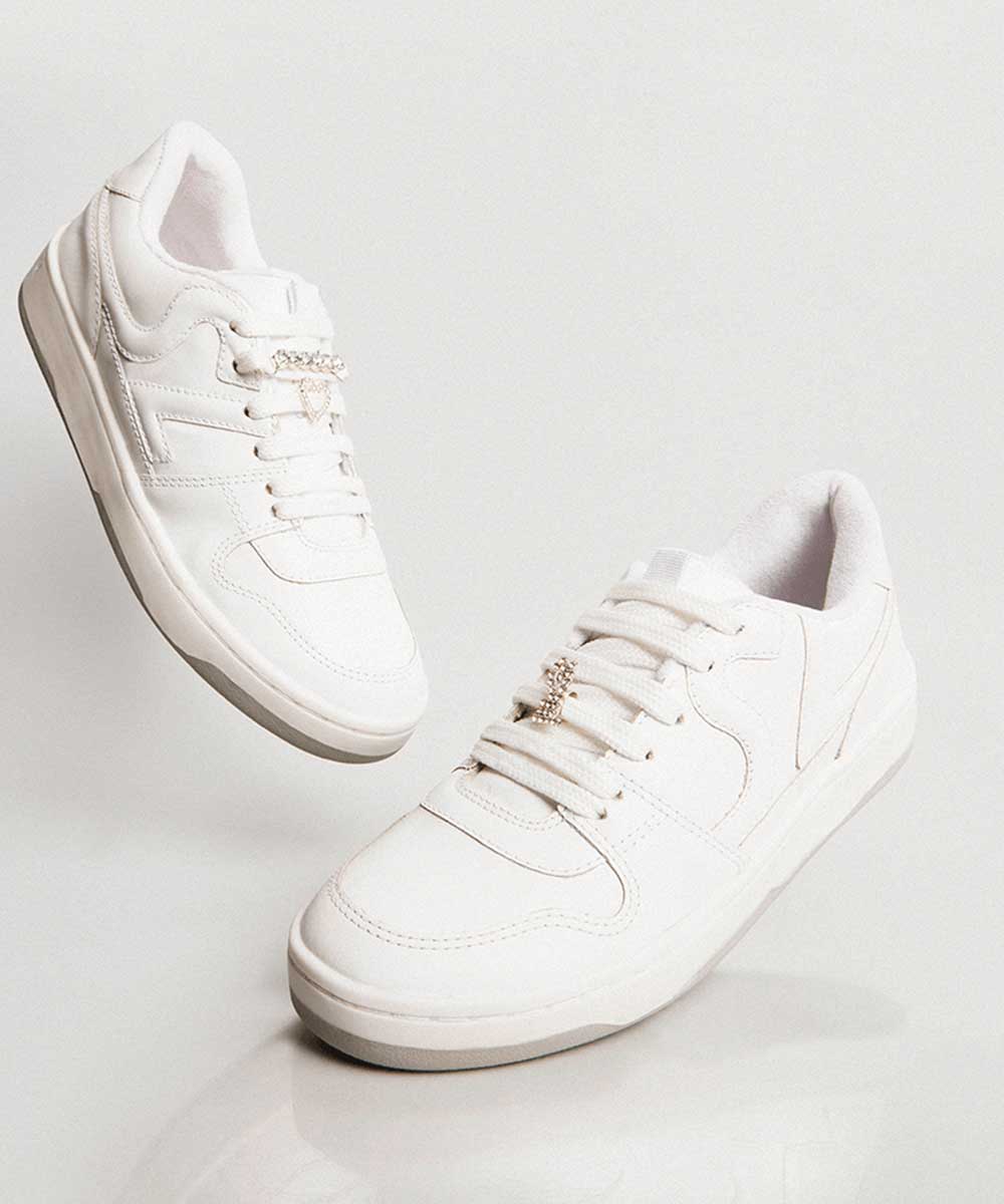 Tênis Santa Lolla Pedraria Branco Pingente