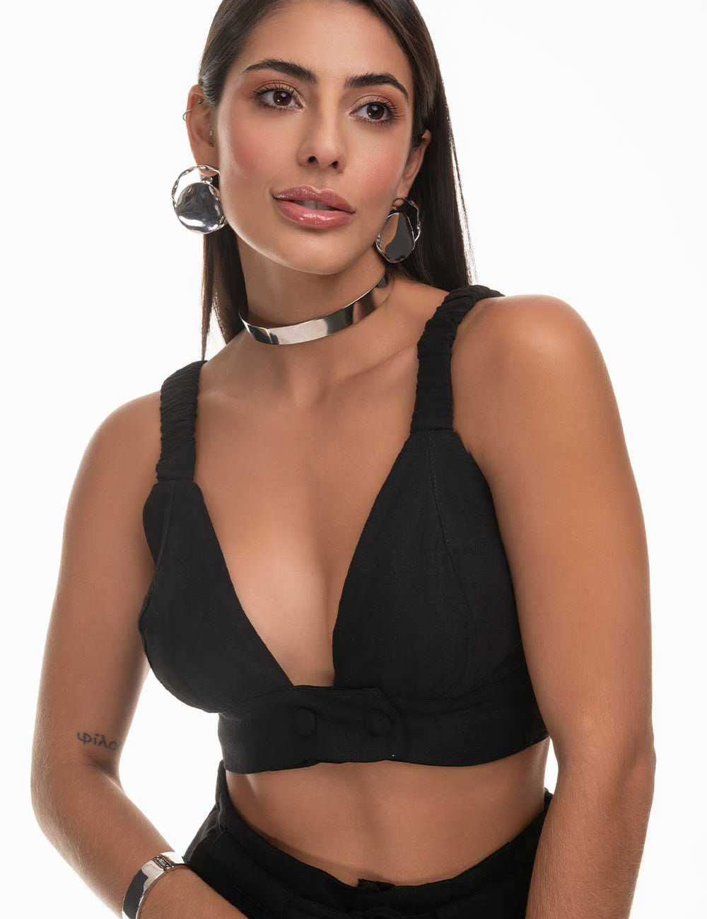 Top Cropped Preto Decote V Frysaide