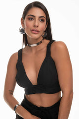 Top Cropped Preto Decote V Frysaide