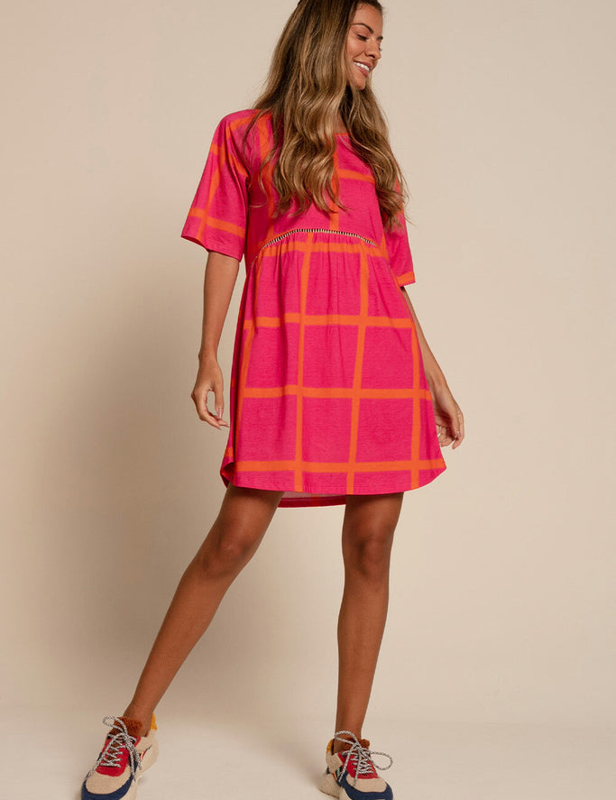 Vestido Curto Xadrez Quente Flô Maria